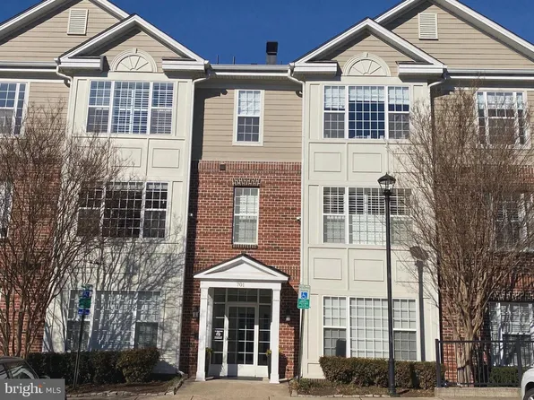 701 Cobblestone Blvd Unit 108, Fredericksburg, VA 22401