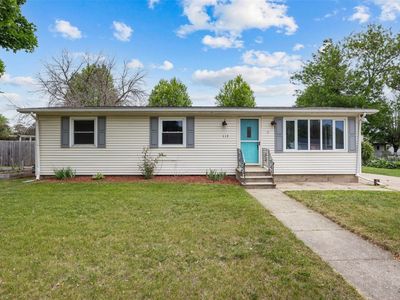 113 Walker Dr, Manchester, IA, 52057