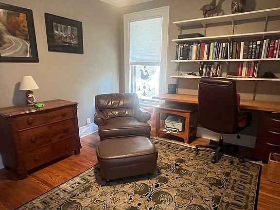 3rd image of 600 Crescent Ave