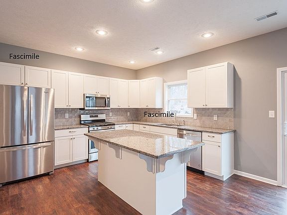 3rd image of 3697 S Glasgow Cir