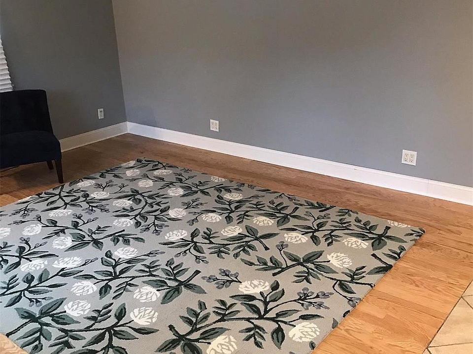 1st image of 220-82 75th Ave #177A1