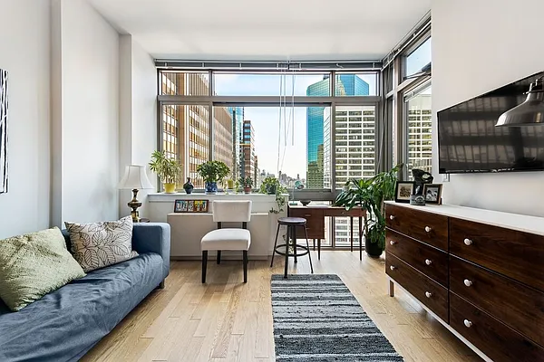 Rented by Nest Seekers International | media 3