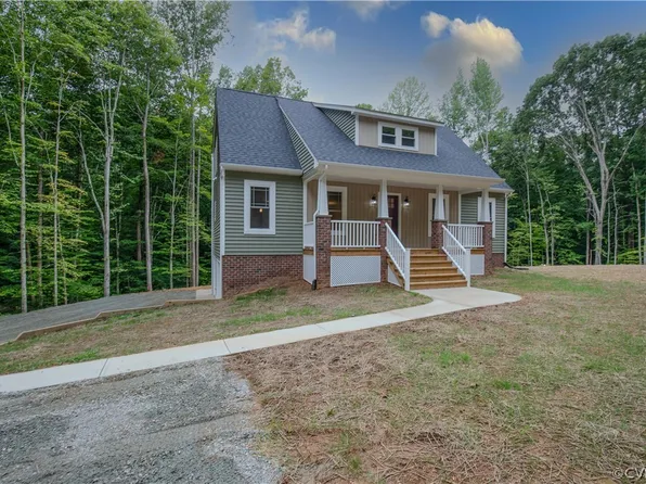 4643 Bell Rd, Powhatan, VA 23139