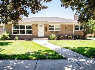 16633 Dobson Ave, South Holland, IL