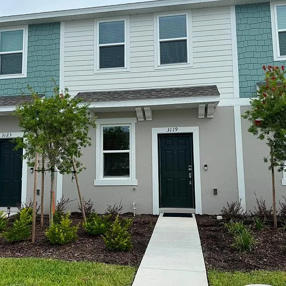 3119 Skyline Loop — Photo 1