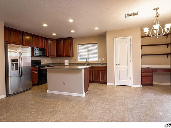2nd image of 2098 N Sabino Ln
