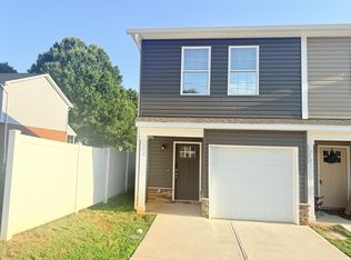 1036 10th Ave NE #26, Hickory, NC 28601