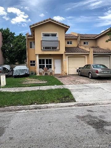 1st image of 667 SW 10th St #0