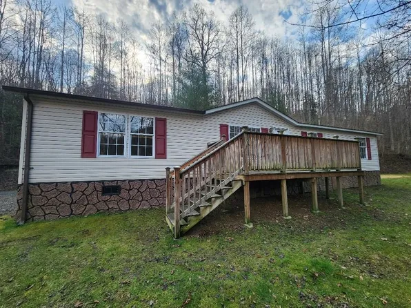 482 Saxon Bolt Rd, Arnett, WV 25007