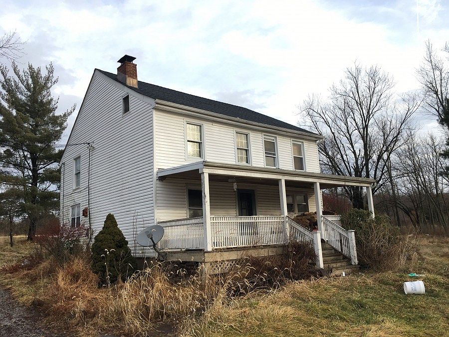 2nd image of 55 Pavilica Rd