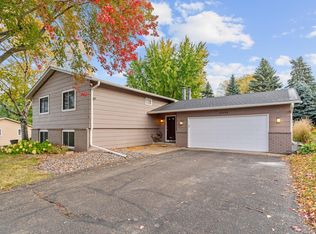 16988 Weaver Lake Dr N, Maple Grove, MN 55311