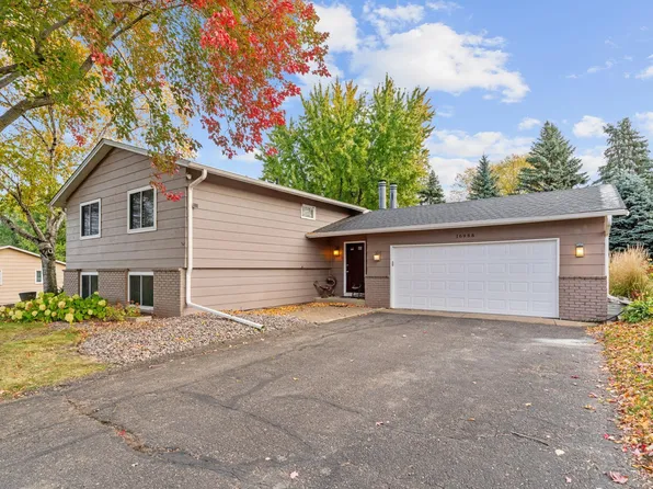 16988 Weaver Lake Dr N, Maple Grove, MN 55311