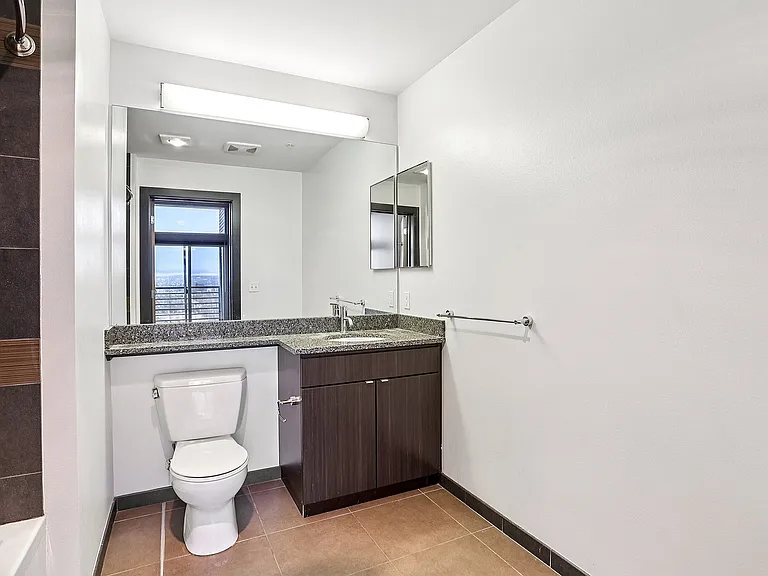 Lawrence Lofts — Photo 23