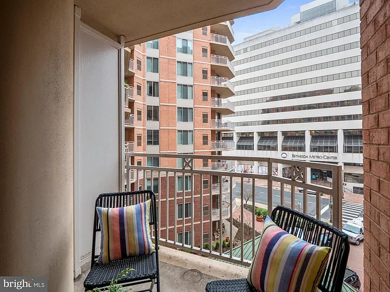 7500 Woodmont Ave #510 — Photo 5