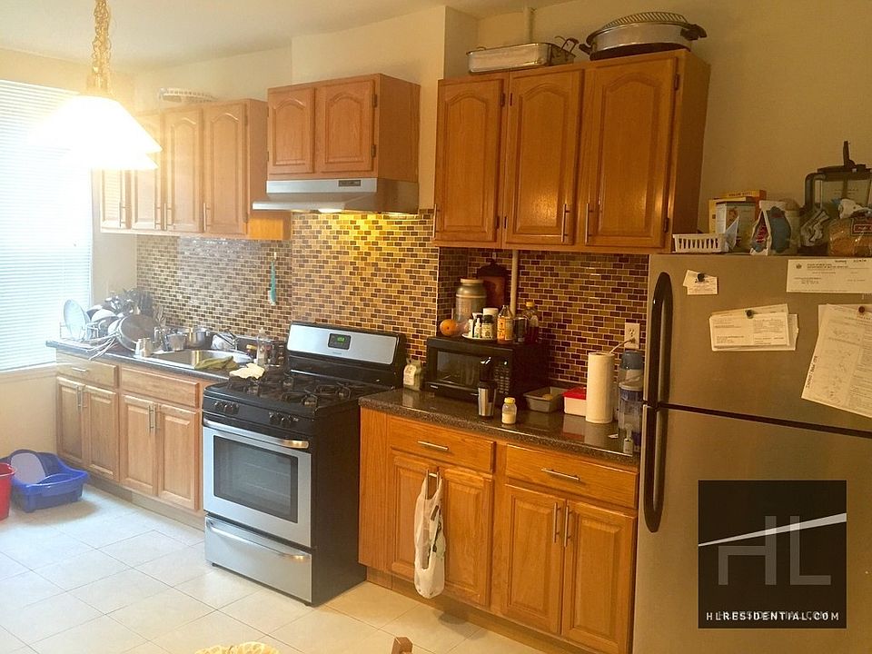 1st image of 3091 44th St APT 2L