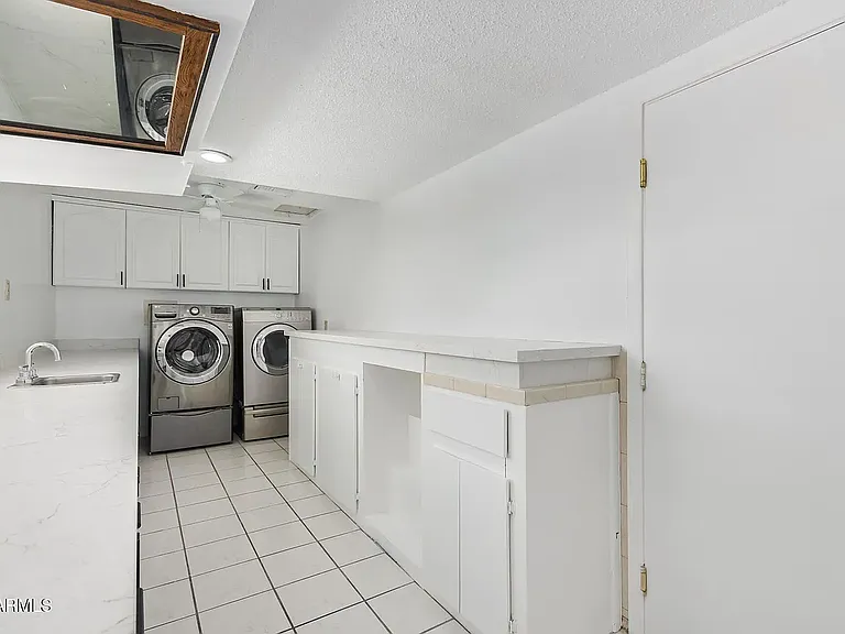 3849 E Sheena Dr — Photo 13