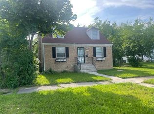1619 Glenn Dr, North Chicago, IL 60064