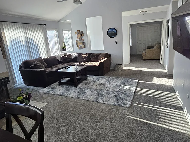 9435 N 59th Ave #3 — Photo 9