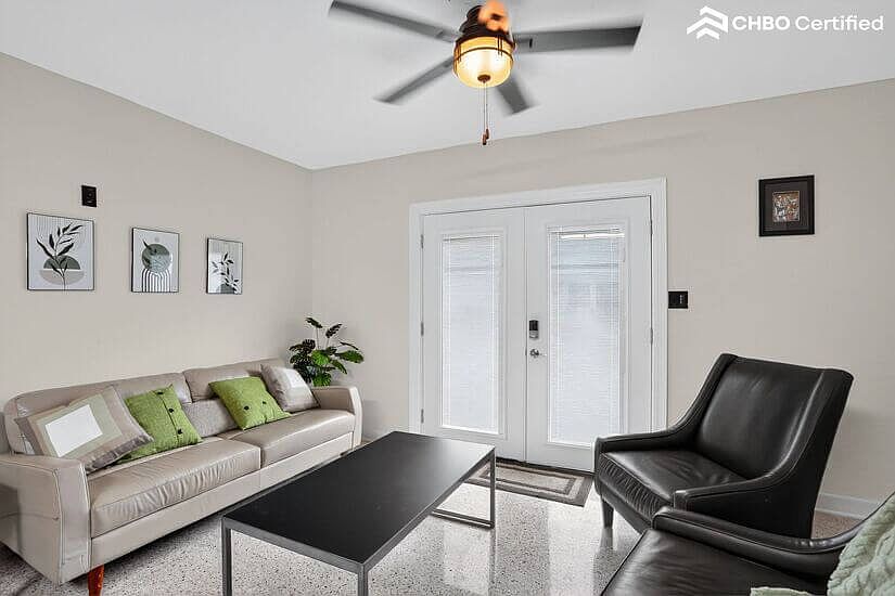 Furnished home in Metairie, LA