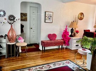 557 E 1st Ave, Chico, CA