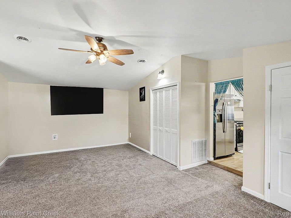 7190 Lakeshore Rd, photo 9