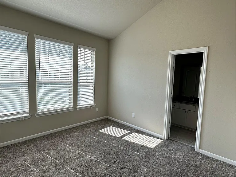 16215 Northern Cardinal Ln — Photo 22