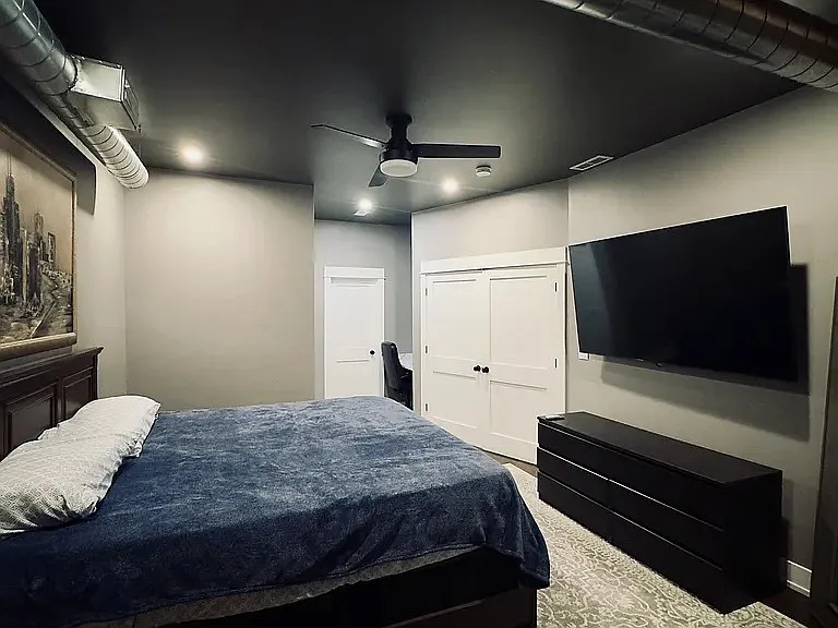 1663 S Troy St #2 — Photo 8