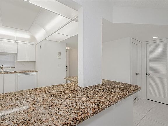 2nd image of 611 S Hollybrook Dr APT 204