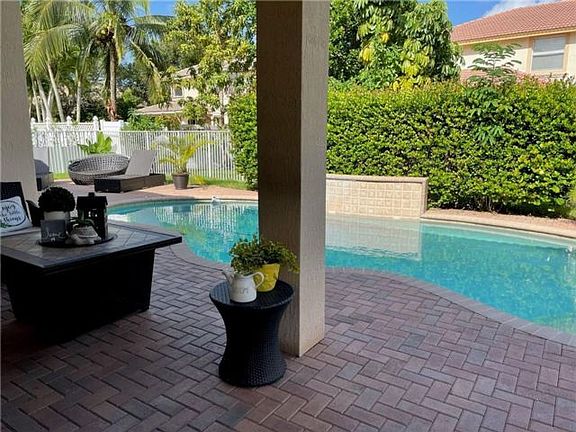 3rd image of 5916 NW 56th Cir