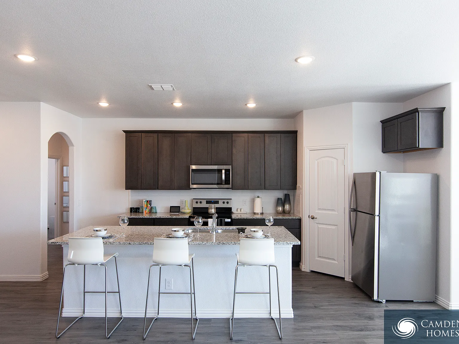 218 Rutgers Avenue — Photo 2