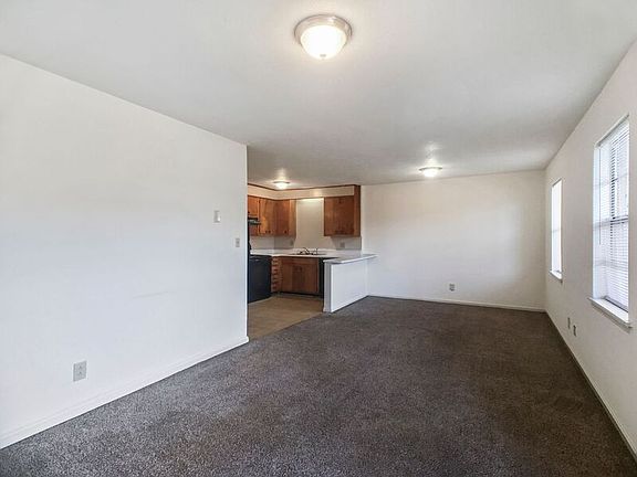 2nd image of 3820 1st Ave Unit 40