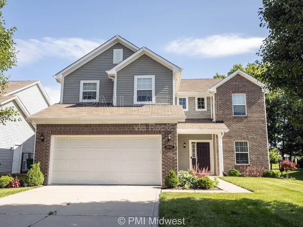 8802 Benjamin Ln, Avon, IN 46123