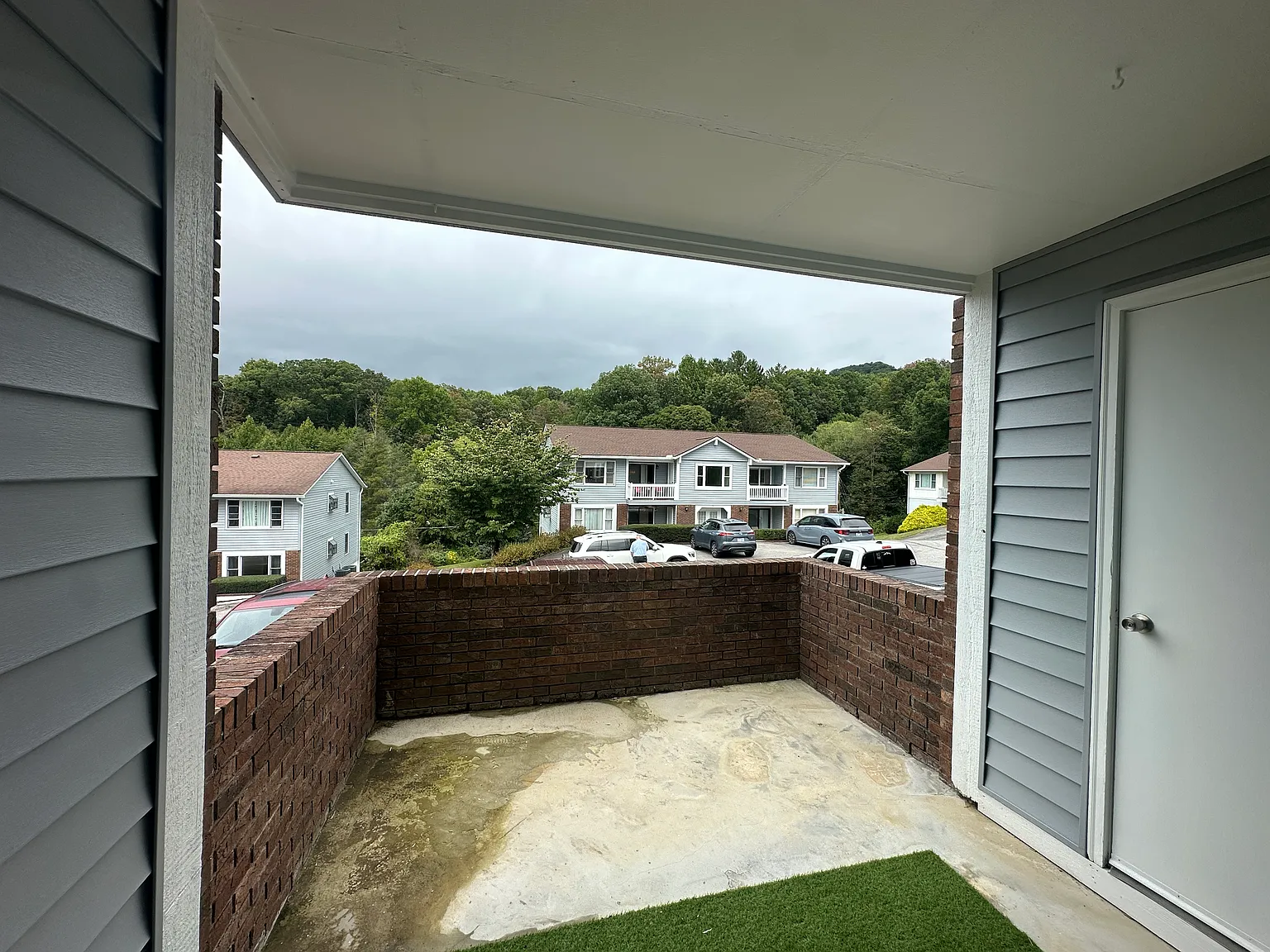 2 bed, 1068 sqft, $1,700 — Photo 3