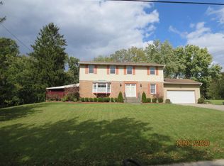 6108 Oakhaven Dr, Cincinnati, OH 45233