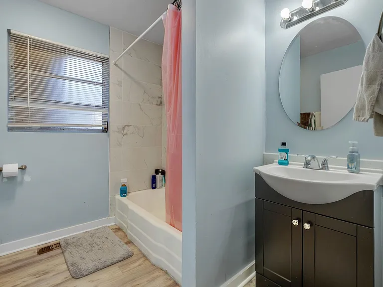 1902 Sunset Ln — Photo 16