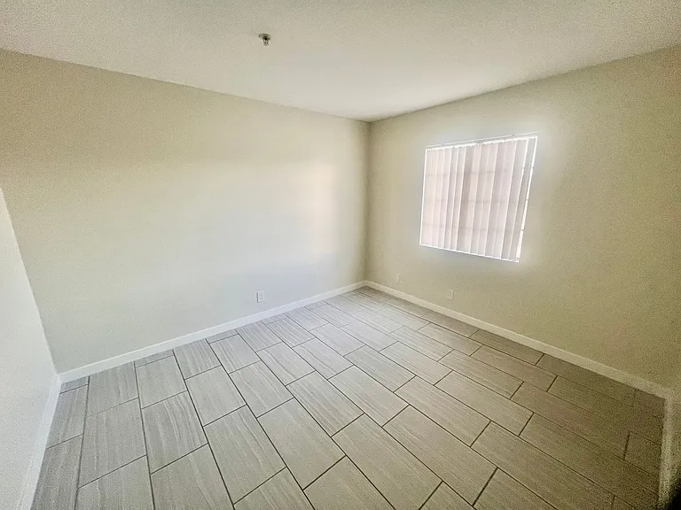 Beckwood Apartments — Photo 15