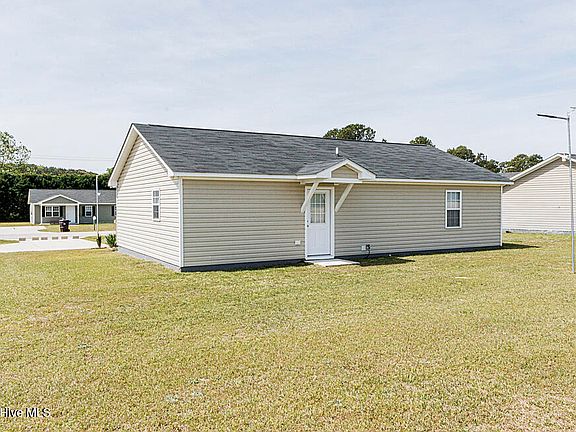 5th image of 2411 Heath Lane