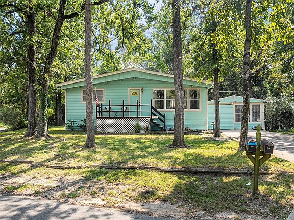 4th image of 306 Dyer Cir