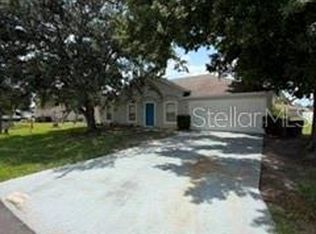 527 Kilimanjaro Dr, Kissimmee, FL 34758