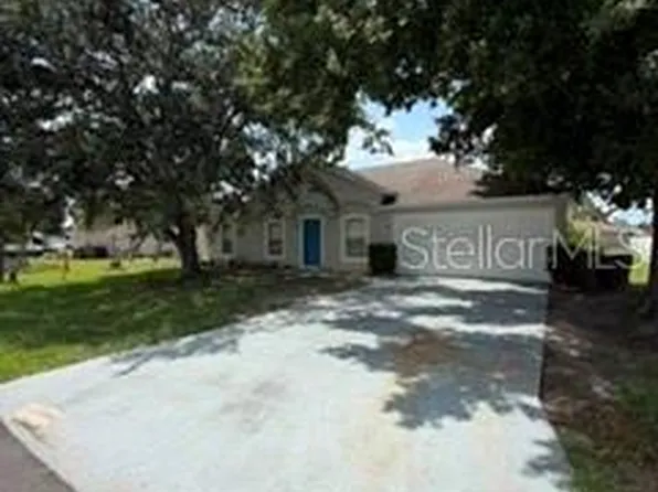 527 Kilimanjaro Dr, Kissimmee, FL 34758