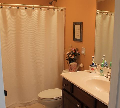 5th image of 429 Meadowlake Cir