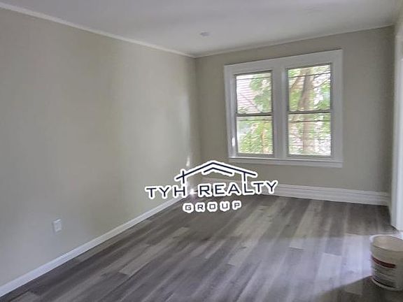 3rd image of 214 Chadwick Ave Floor 2