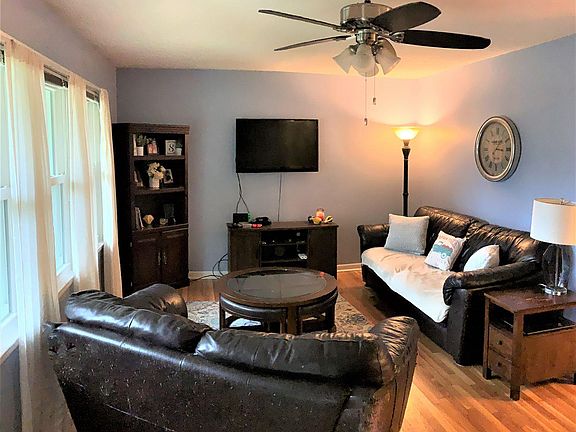 5th image of 4708 18th Avenue Ct