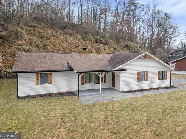 7 Dry Pond Dr, Clayton, GA 30525