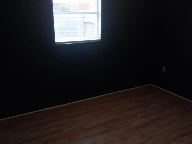 3543 Buchanan St — Photo 2