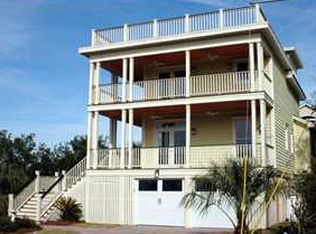 424 Patriot St, Sullivans Island, SC 29482