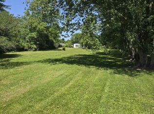 12608 W Washington Center Rd, Fort Wayne, IN 46818