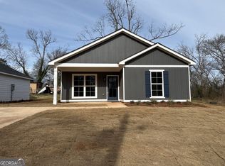 407 E Chappell St, Griffin, GA 30223