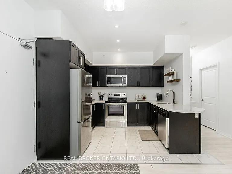 304 Essa Rd #609 — Photo 7