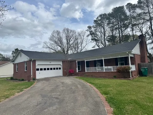 48 Fairway Cv, Jackson, TN 38305